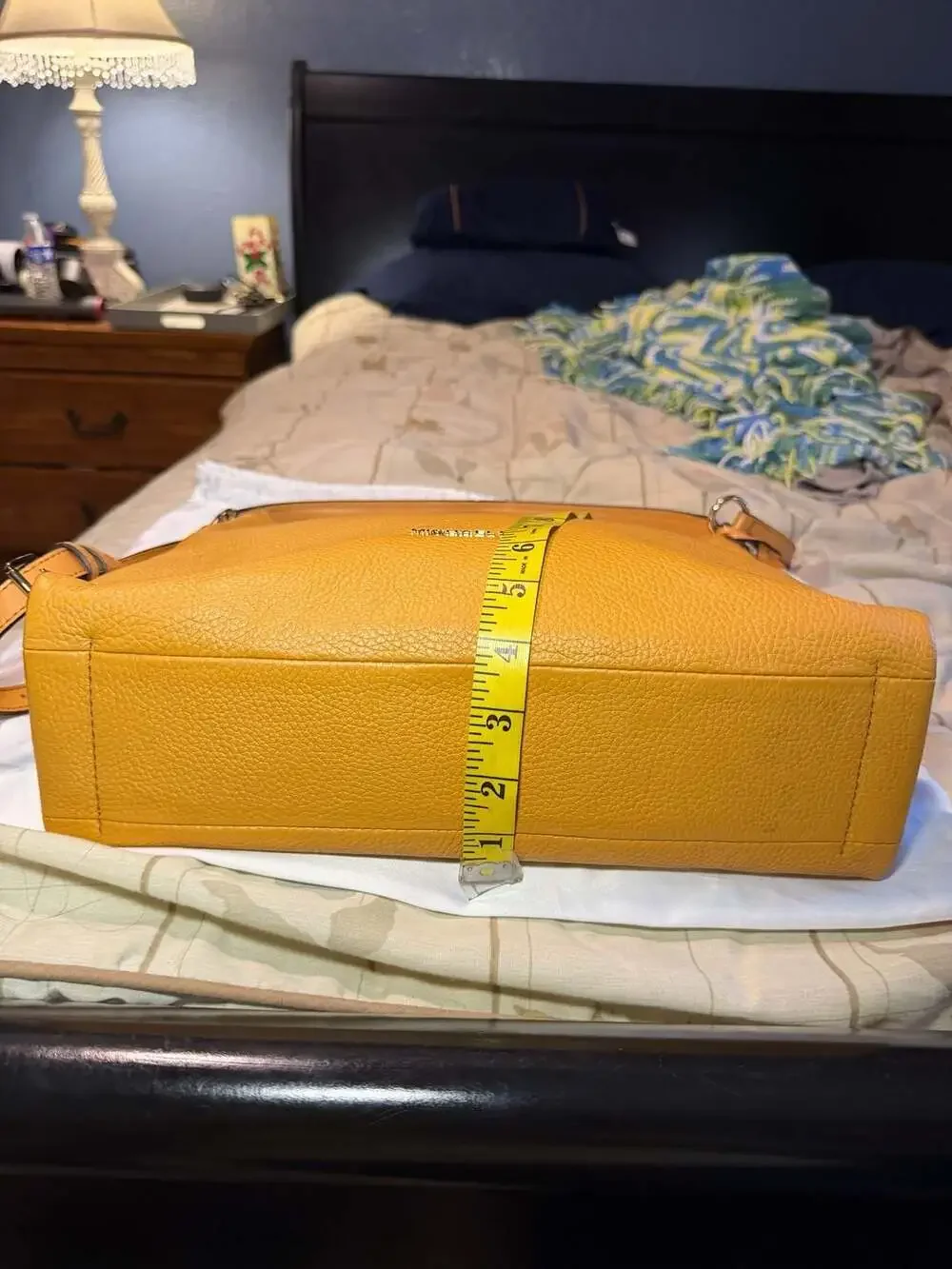 Michael Kors Aria Large Shoulder Bag Sun Yellow Leather Hobo Purse